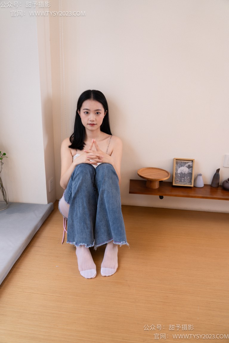 图片[4]-甜予摄影 NO.093期：齐齐-帆布鞋、白丝（脚尖加固款、裤里丝）（完整版）[136P/2V/10.47GB]-美图