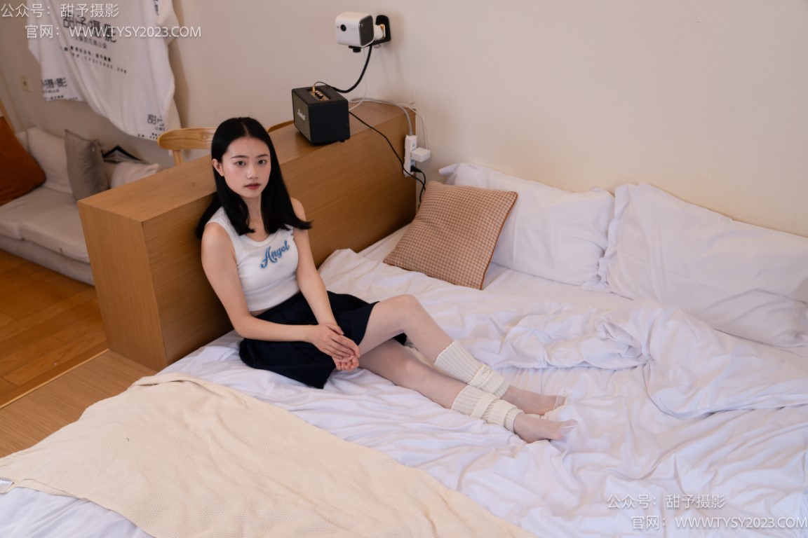 图片[3]-甜予摄影 NO.097期：齐齐-运动鞋、薄白丝（脚尖加固款）（完整版）[250P/2V/19.88GB]-美图