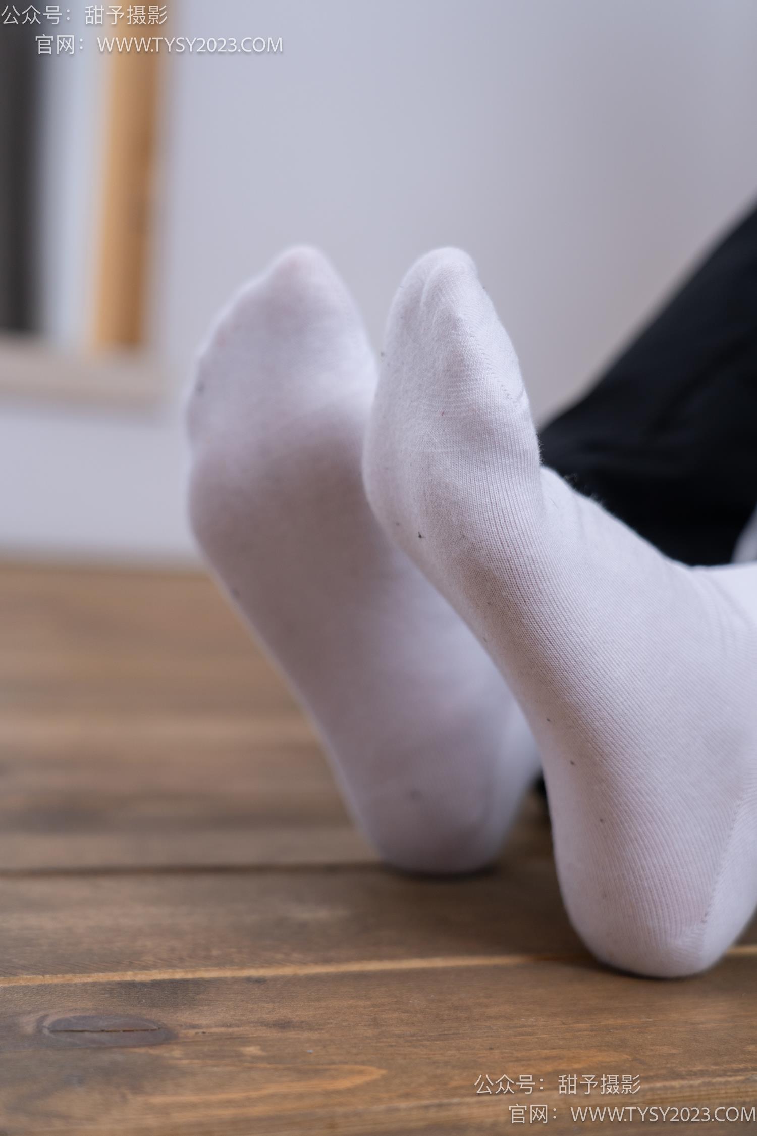 图片[5]-甜予摄影 NO.045 雪梨-帆布鞋、白棉袜、裸足[130P/2V/10.2GB]-美图