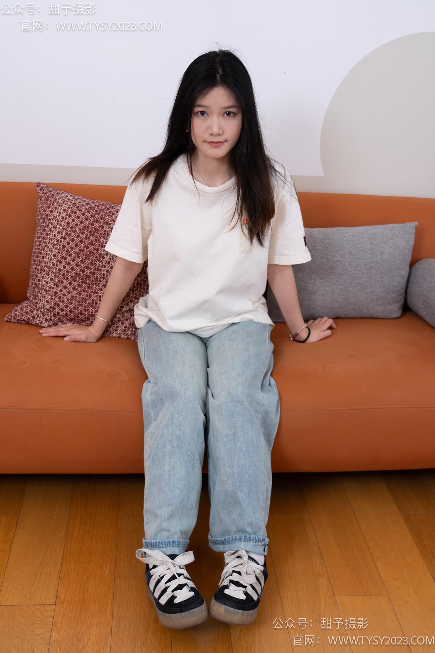 图片[2]-甜予摄影 NO.043 松松-帆布鞋、白棉袜、裸足[118P/2V/9.62GB]-美图