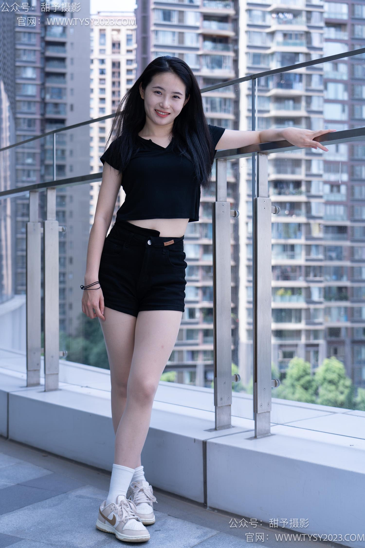 图片[2]-甜予摄影 NO.052 思思-板鞋、白棉袜、肉丝[128P/2V/9.58GB]-美图