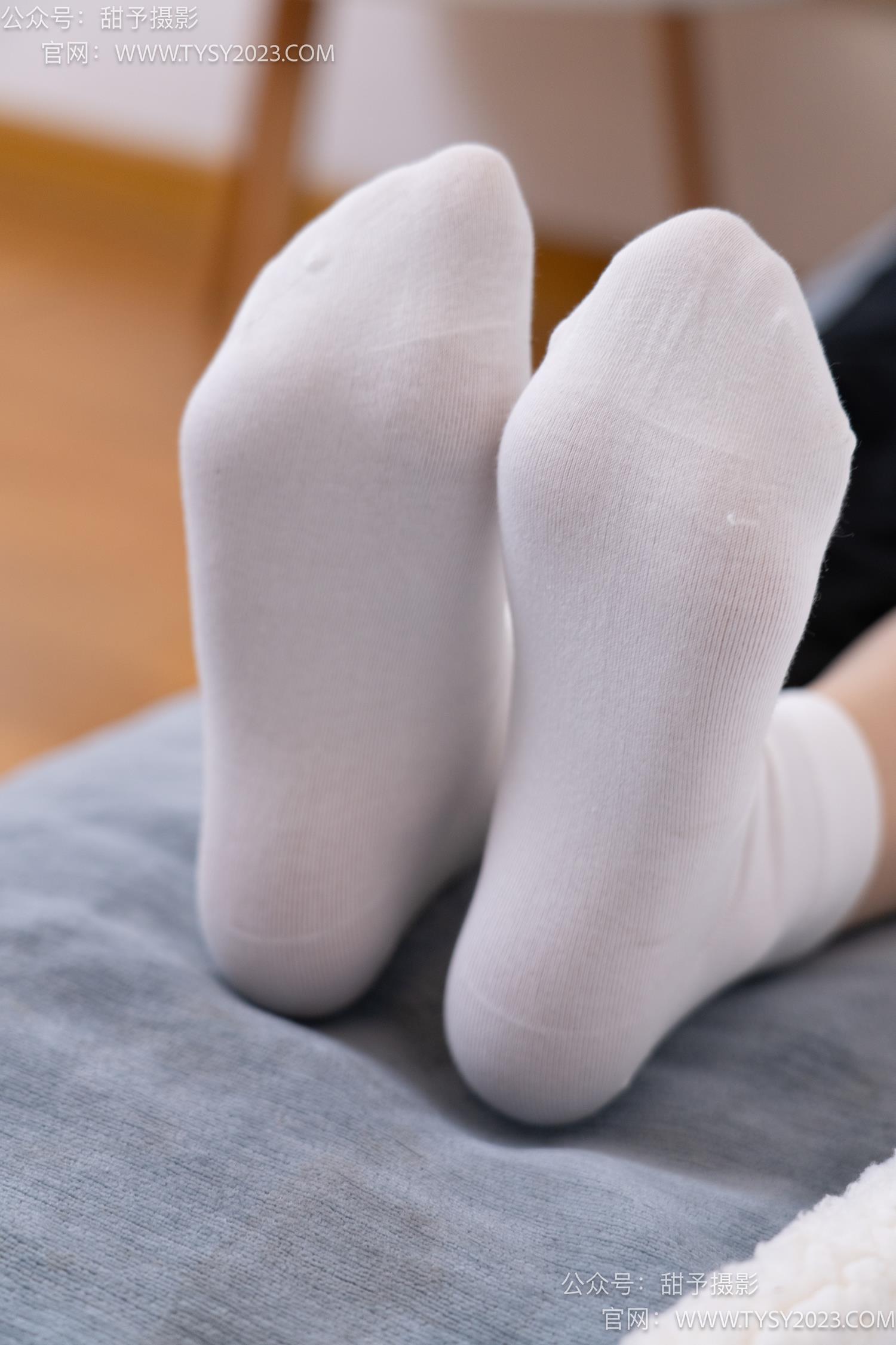 图片[4]-甜予摄影 NO.054 雪梨-皮鞋、白棉袜、肉丝[130P/2V/9.90GB]-美图