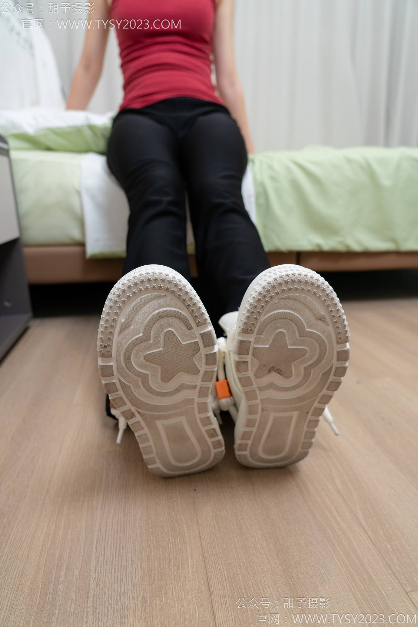 图片[5]-甜予摄影 NO.030 璇璇-皮鞋、黑丝、裸足[122P/2V/9.78GB]-美图