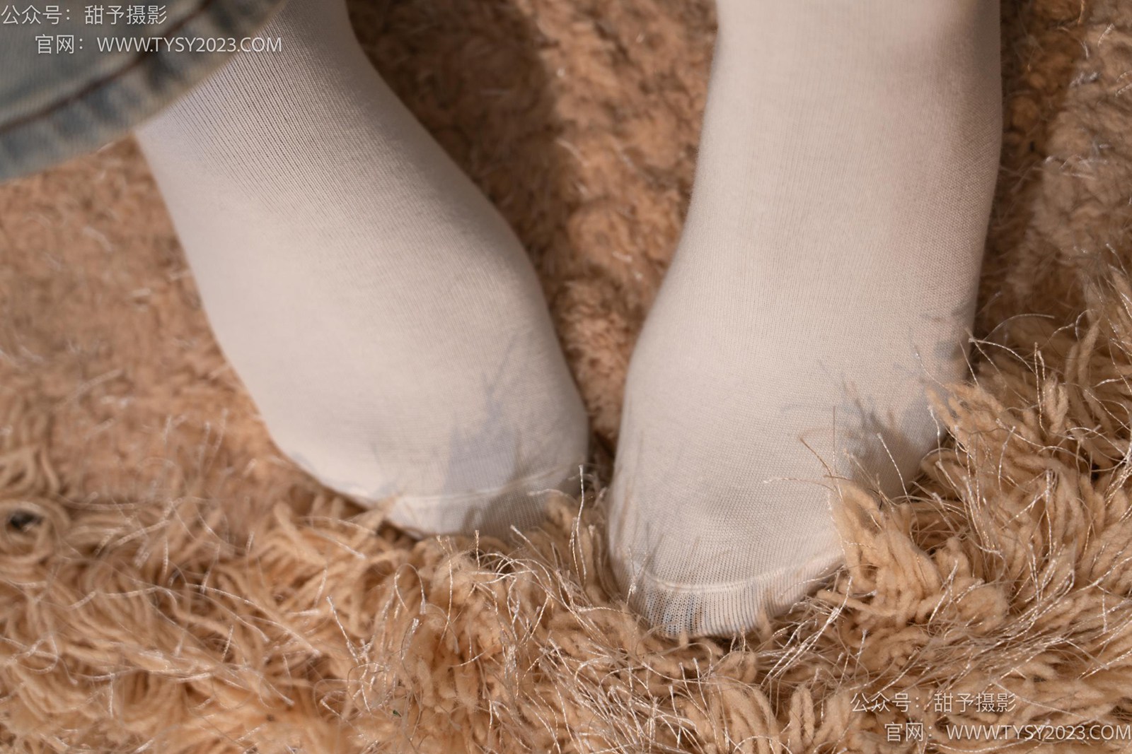 图片[5]-甜予摄影 NO.031 小野-皮鞋、白棉袜、油量灰丝[129P/2V/9.78GB]-美图