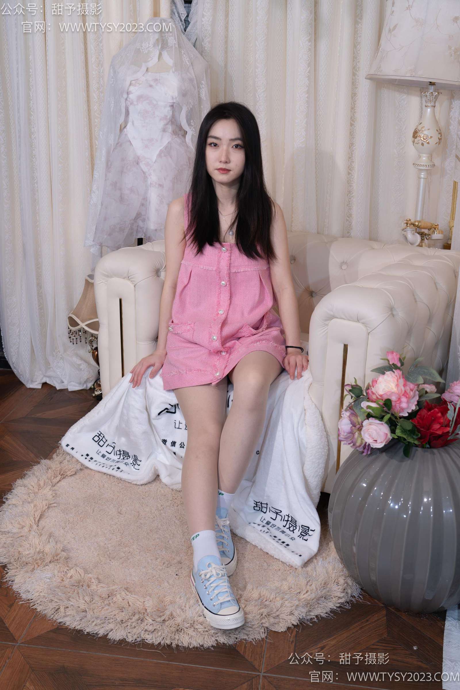 图片[2]-甜予摄影 NO.035 栗栗-帆布鞋、白棉袜、肉丝[128P/2V/9.86GB]-美图