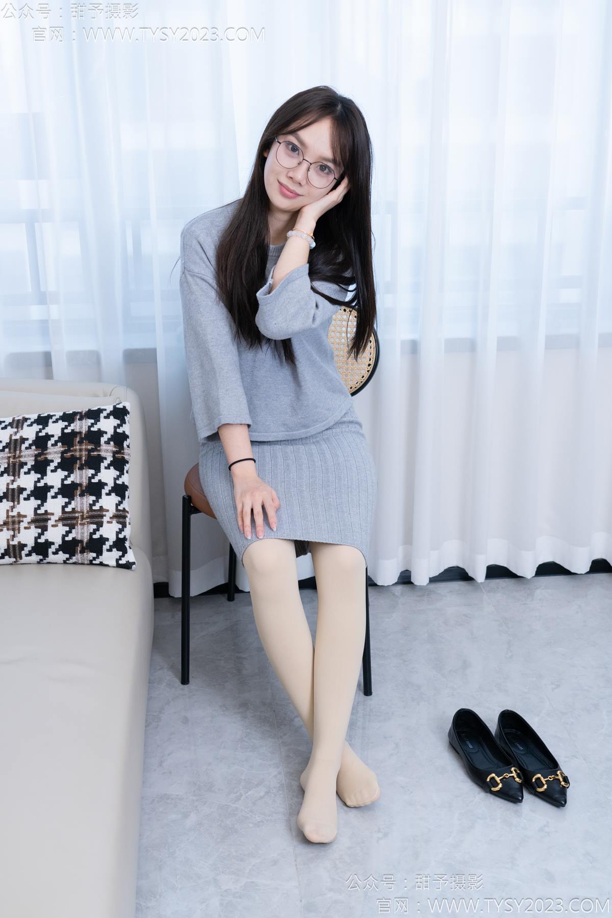 图片[5]-甜予摄影 NO.001 璇璇-板鞋、白棉袜、肉丝[124P/2V/9.42GB]-美图