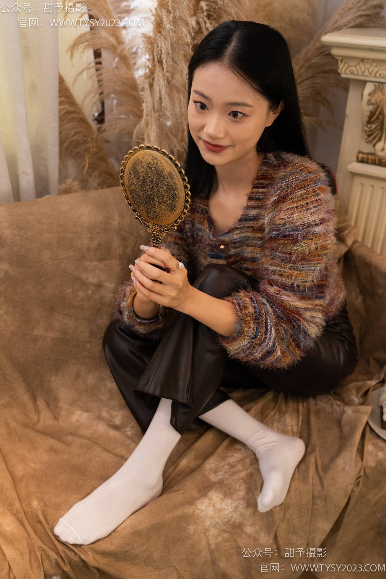 图片[5]-甜予摄影 NO.005 齐齐-板鞋、白棉袜、裸足[122P/2V/9.72GB]-美图