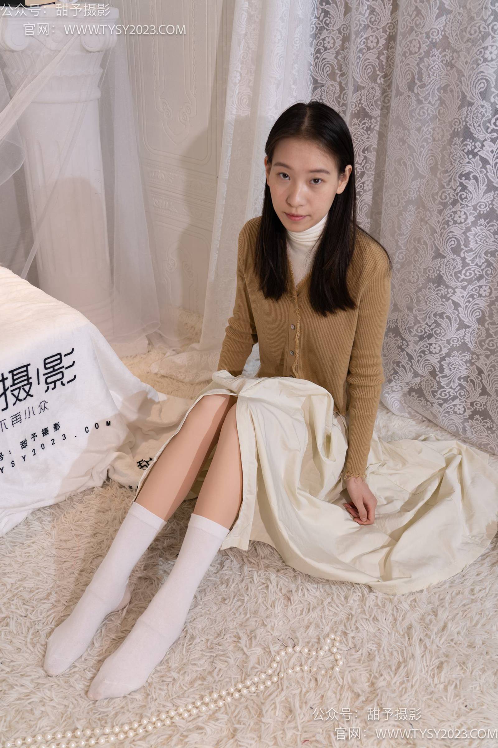 图片[1]-甜予摄影 NO.013 帆帆-平底鞋、白棉袜、裸足[130P/2V/9.91GB]-美图