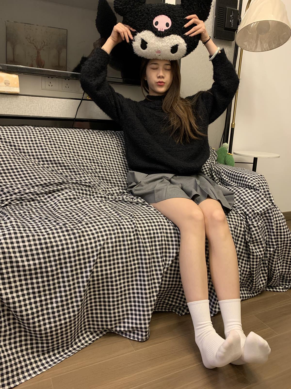 图片[4]-[织梦映像]NO.079 稀有JK装白棉袜脚 [72P/1V/1.8GB]-美图