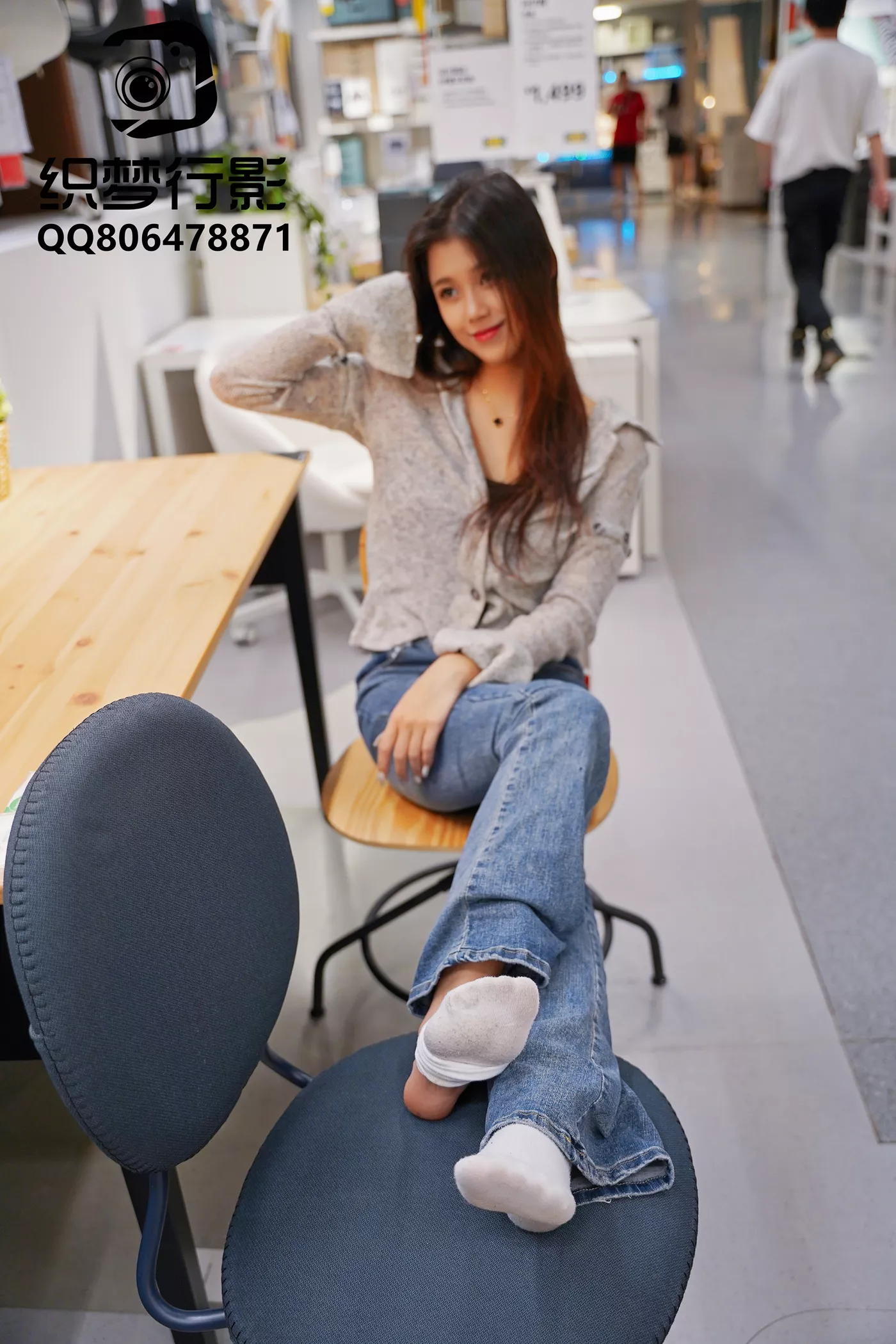 图片[2]-[织梦映像]NO.059 人潮拥挤-眼里温馨已通电[325P/1V/9.64GB]-美图