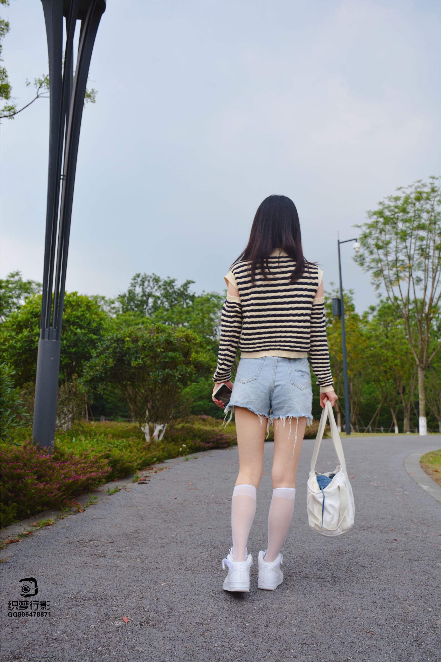 图片[4]-[织梦映像]NO.043 草地白丝[70P/1V/2.26GB]-美图