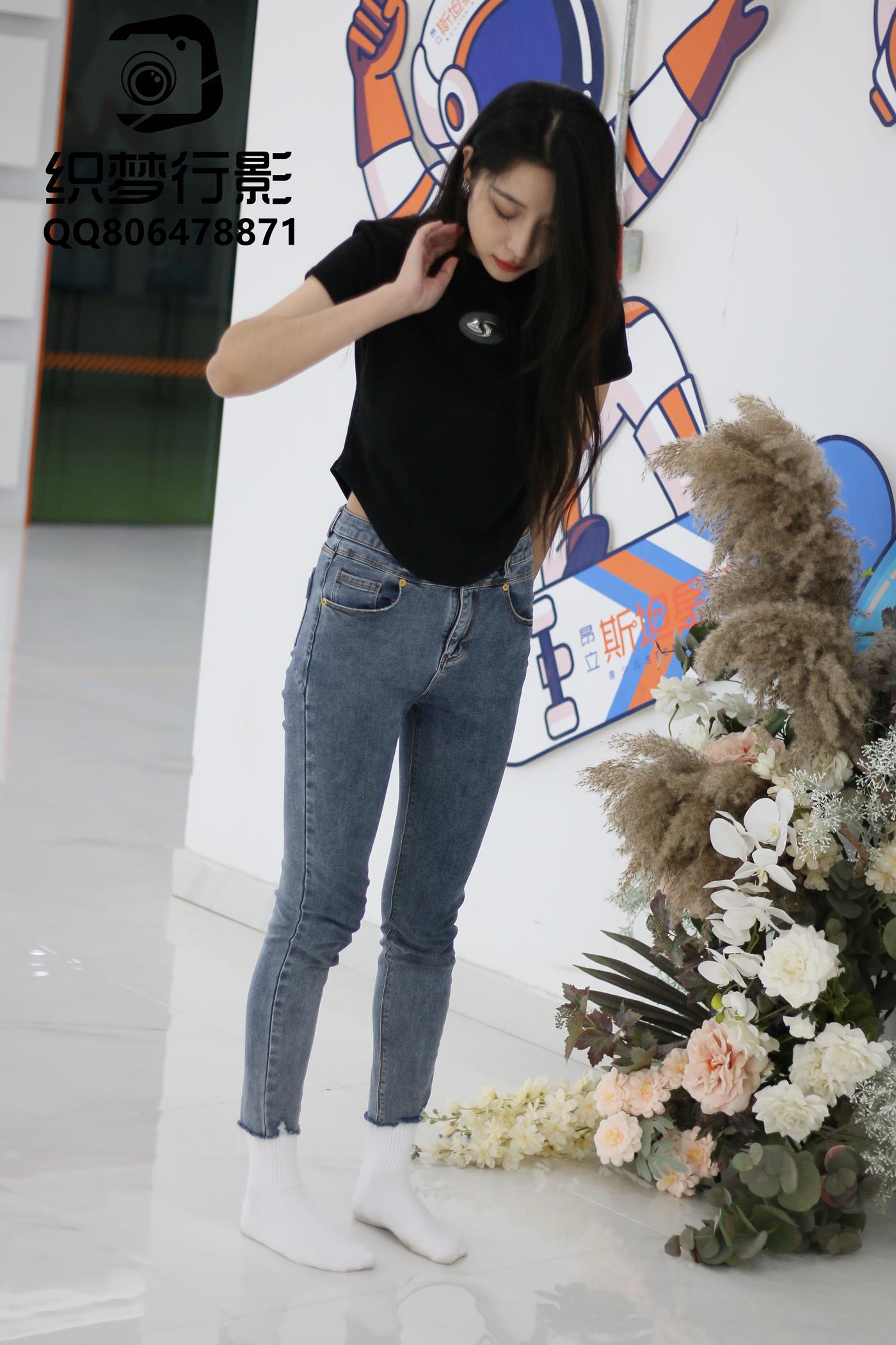 图片[1]-[织梦映像]NO.018 大家闺秀大镁钕白袜裸足[100P/1V/2.22GB]-美图