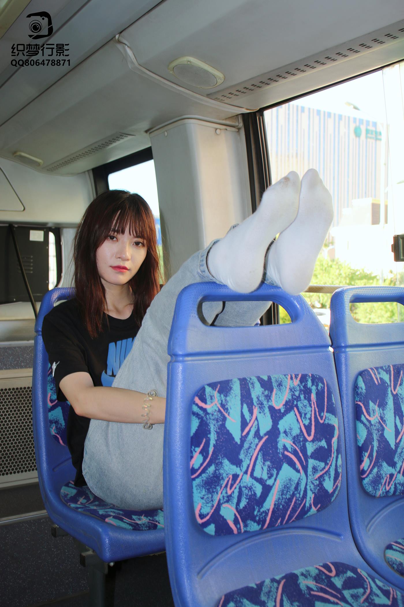 图片[1]-[织梦映像] NO.002-城市公交-开往幸福的列车 [100P/1V/2.76GB]-美图